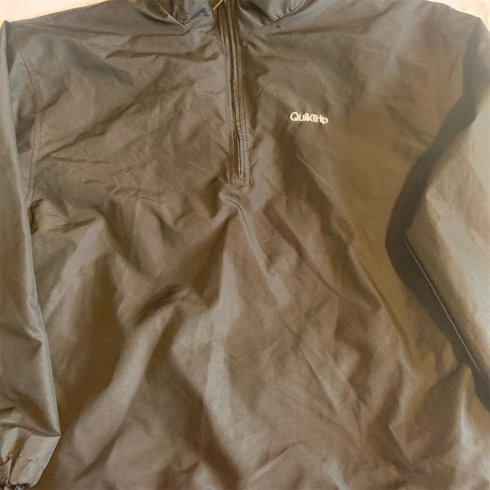 Stormtech Men's Black Windbreaker Jacket M QuikTrip Logo Casual Fall